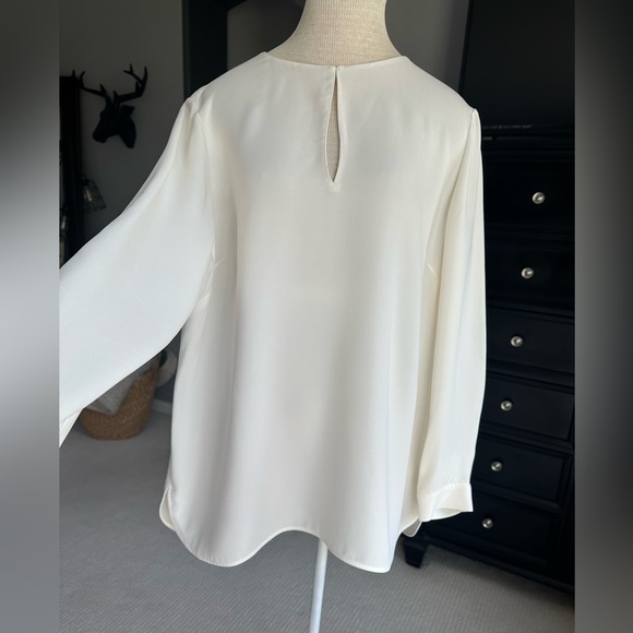 Lafayette 148 New York silk blouse, size XL - Picture 6 of 16